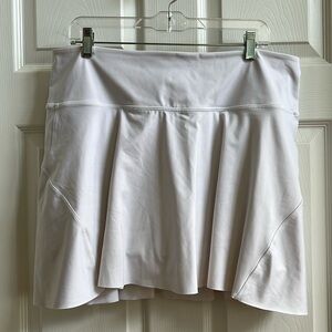 Athleta Ace tennis 15.5 skort